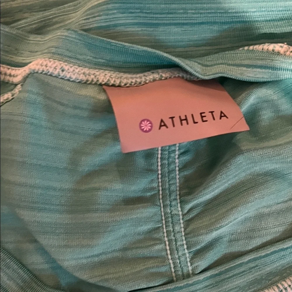 Athleta Teal Short Sleeve Active Top, fits women’s size M - Picture 3 of 4